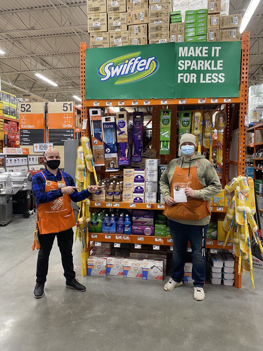 D28 Ryan getting a customer praise for going above and beyond to help take care of him. Thank you sir. #homerawards