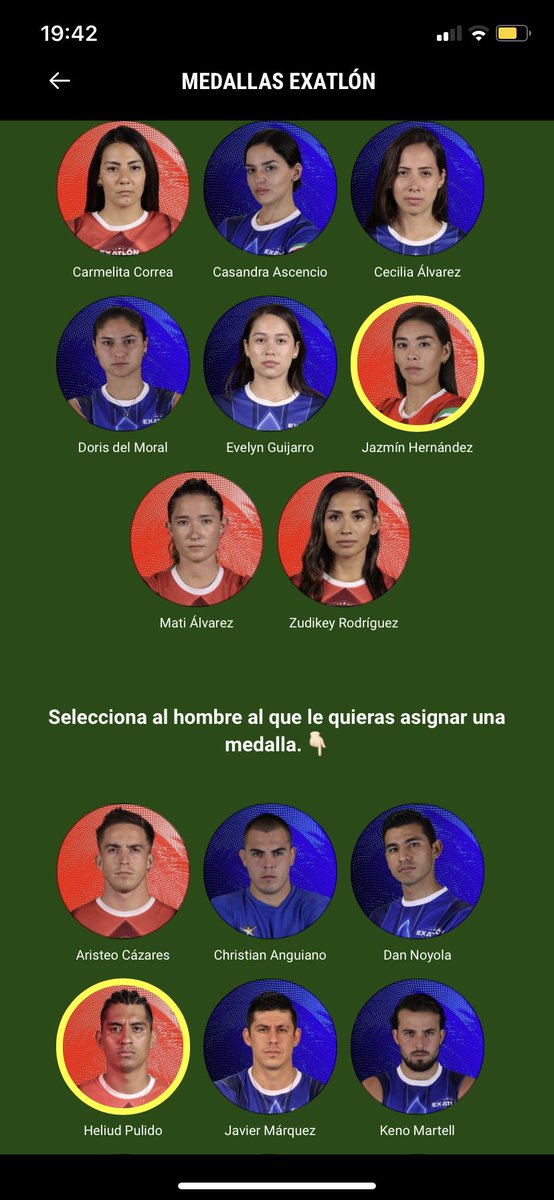 _titanesrojos's tweet photo. #HoyEsRojo ¿No les pasa que ni porcentajes salen? Cómo vamos a saber qué no está todo arreglado y nada más nos hacen votar a lo bobo #MiércolesColosal https://t.co/GIlrYZEVmr