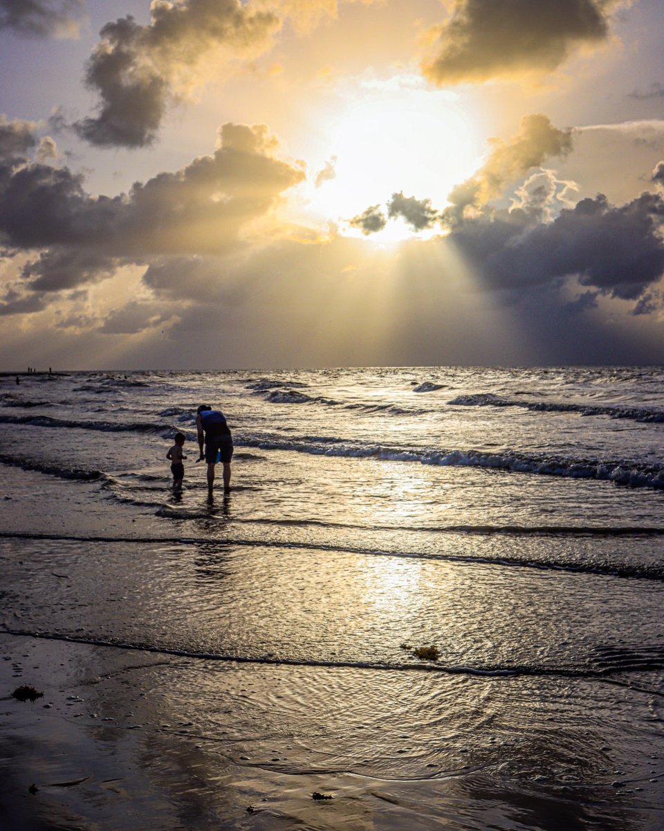 shotsbyrayray tweet media