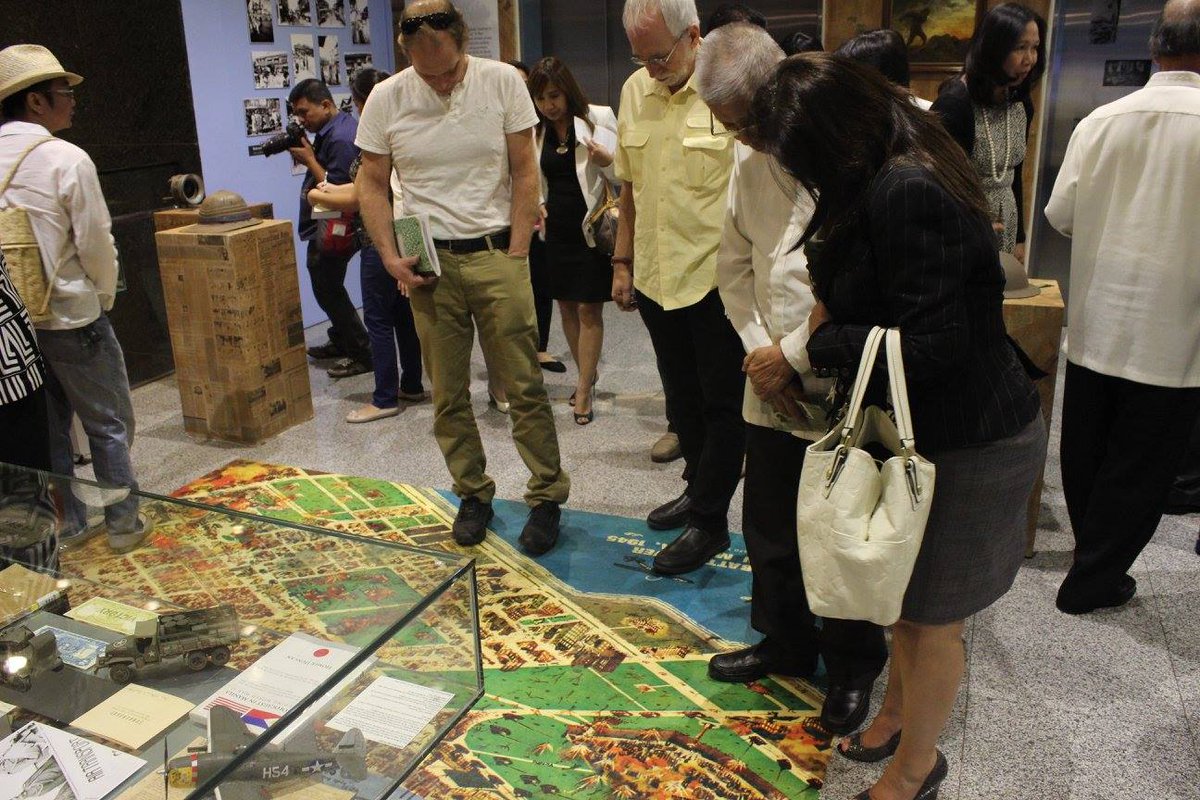 fil_heritage's tweet photo. It's #ThrowbackThursday!
Let's revisit "Manila, My City at War," an FHL exhibit from 2015 commemorating the 70th anniversary of the #Battlefor Manila.
#RoderickHallCollection #WorldWarII #WWII #WW2 #PhilippineHistory https://t.co/ZW1Kn92wbu