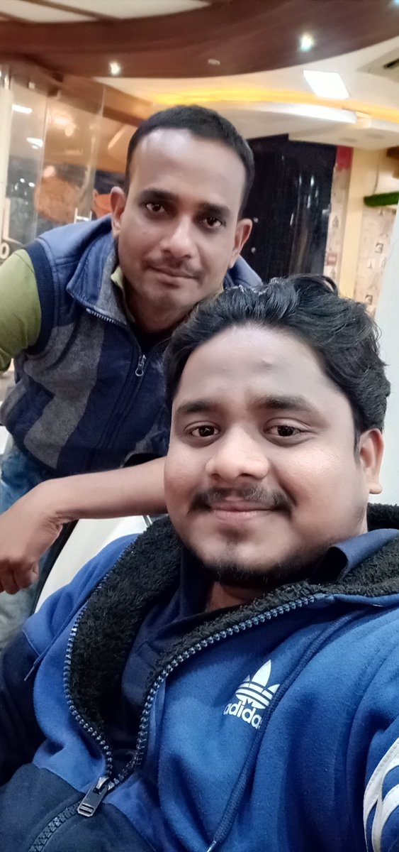 Jis tarah hmmm te usi tarah hmm se sb te ..but fark itna ta ki jb hmm te us tarh ....????