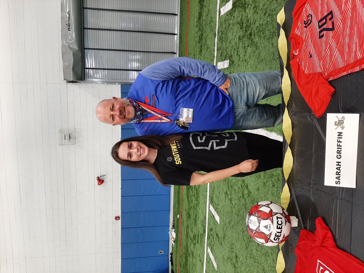 _onemustang's tweet photo. Congrats to @sarahgriffin02 on signing with @SUPiratesWSOC today!  So proud of you!! https://t.co/5WYrBNYbEW