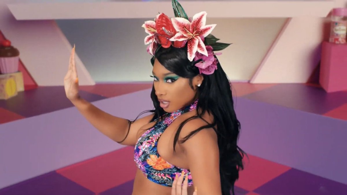 wallpapers Cry Baby Roblox Id Megan Thee Stallion megan thee stallion drops