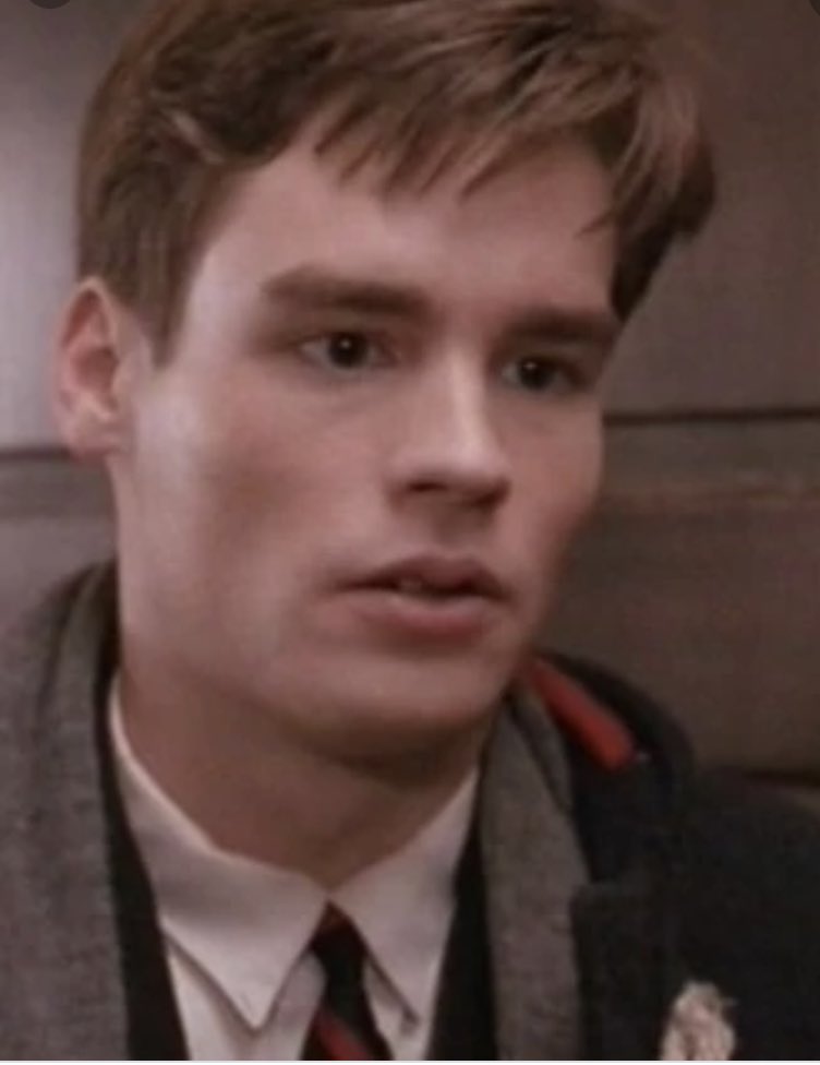 neil perry ~bad time~“i probably need to find some time, lost control of my own life. i don’t really know if i am living just waiting to die.”