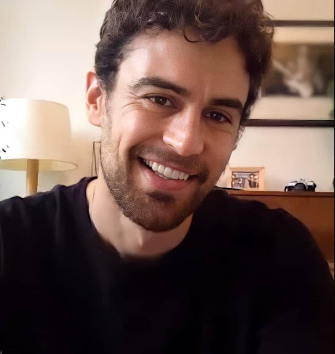 It’s hump day and ya’ll know what that means! Enjoy and join in! And yes, some of these photos I just stole.   #Sanditon  #SaveSanditon  #SanditonPBS