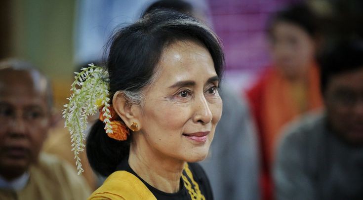 Have to fight for our future.
We stand with Mother Suu.She was the only light and answer for our country .
#SaveMyanmar
#SaveBurma 
#RejectTheMilitary 
#Weneeddemocracy 
#HelpusandsupportourLeader 
#AungSanSuuKyi_government 
#JusticeForMyanmar 
#CilvilDisobedienceMovemment