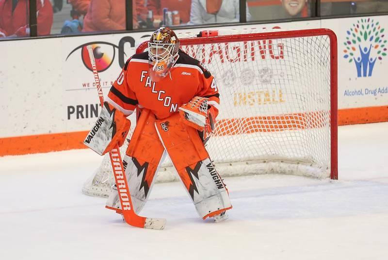 Newfoundlander Zack Rose on Watch List for NCAA top goalie award | The Telegram thetelegram.com/sports/local-s…