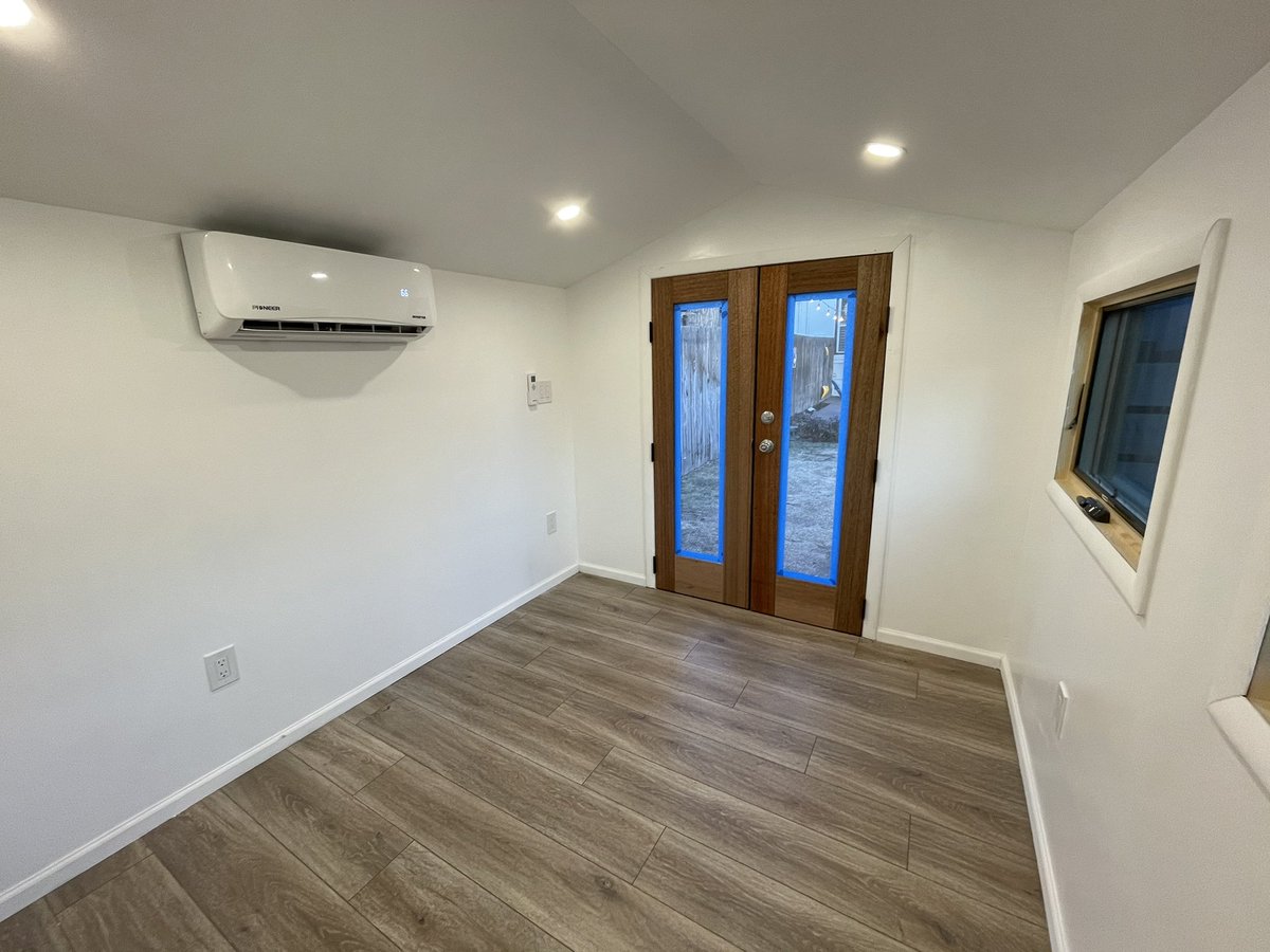 Lizelle van Vuuren tweet media