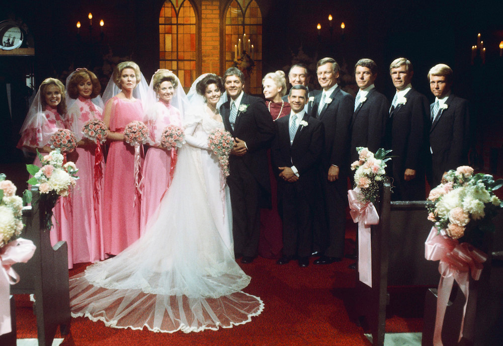 left to right:Rebecca North, Maggie Horton, Laura Horton, Amanda Peters, Julie, Doug, Alice Horton, Tom Horton, Robert LeClair (front), Bill Horton, Greg Peters, Tommy Horton, David Banning  #DAYS