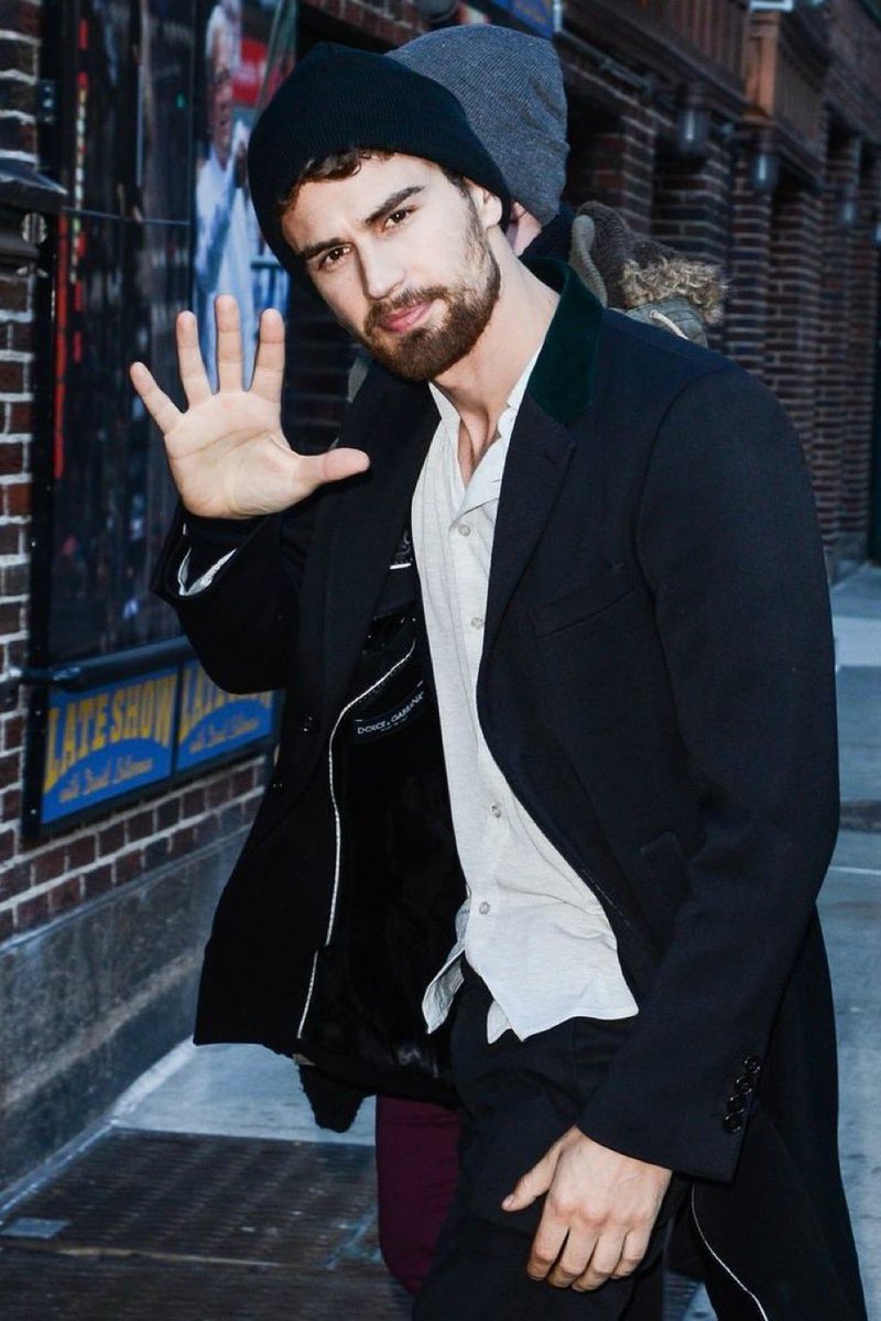 It’s hump day and ya’ll know what that means! Enjoy and join in! And yes, some of these photos I just stole.   #Sanditon  #SaveSanditon  #SanditonPBS