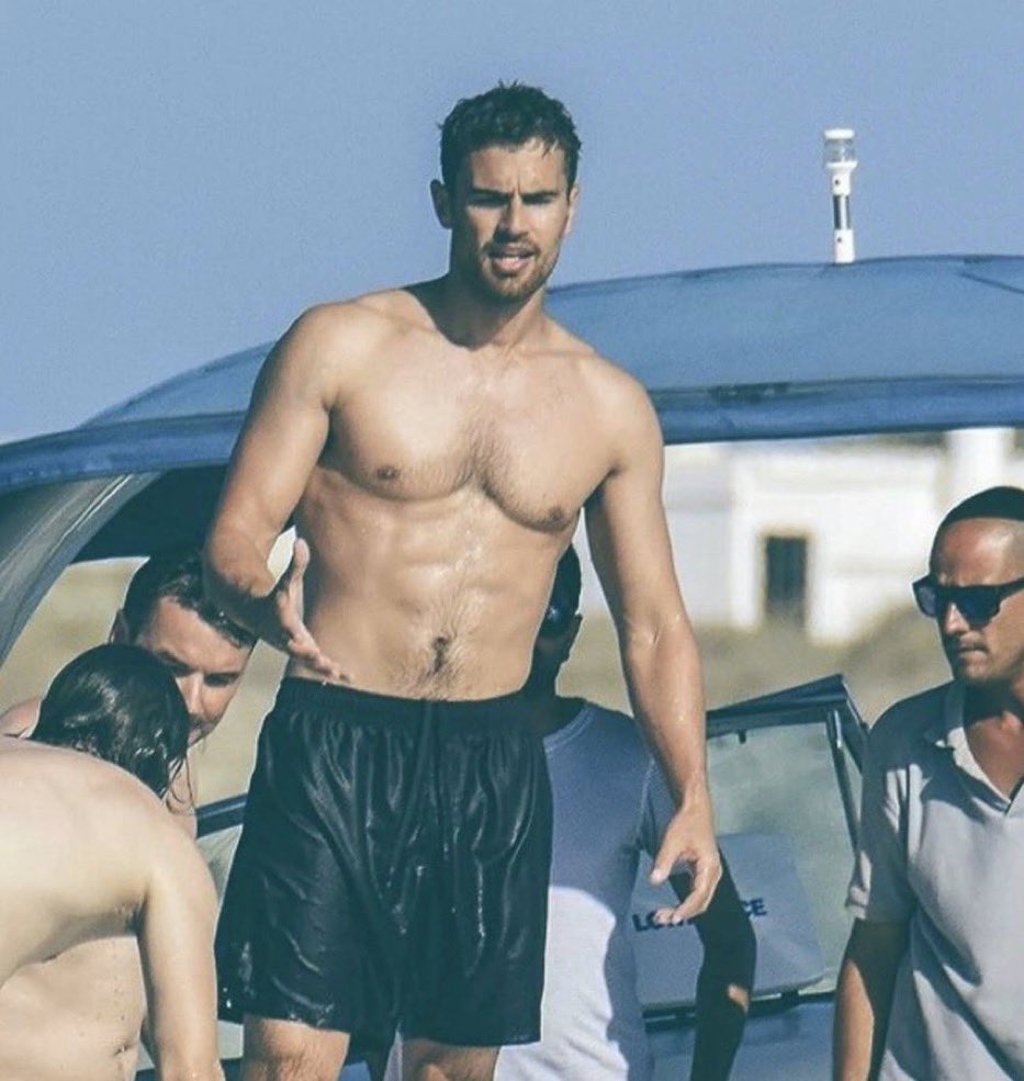 It’s hump day and ya’ll know what that means! Enjoy and join in! And yes, some of these photos I just stole.   #Sanditon  #SaveSanditon  #SanditonPBS