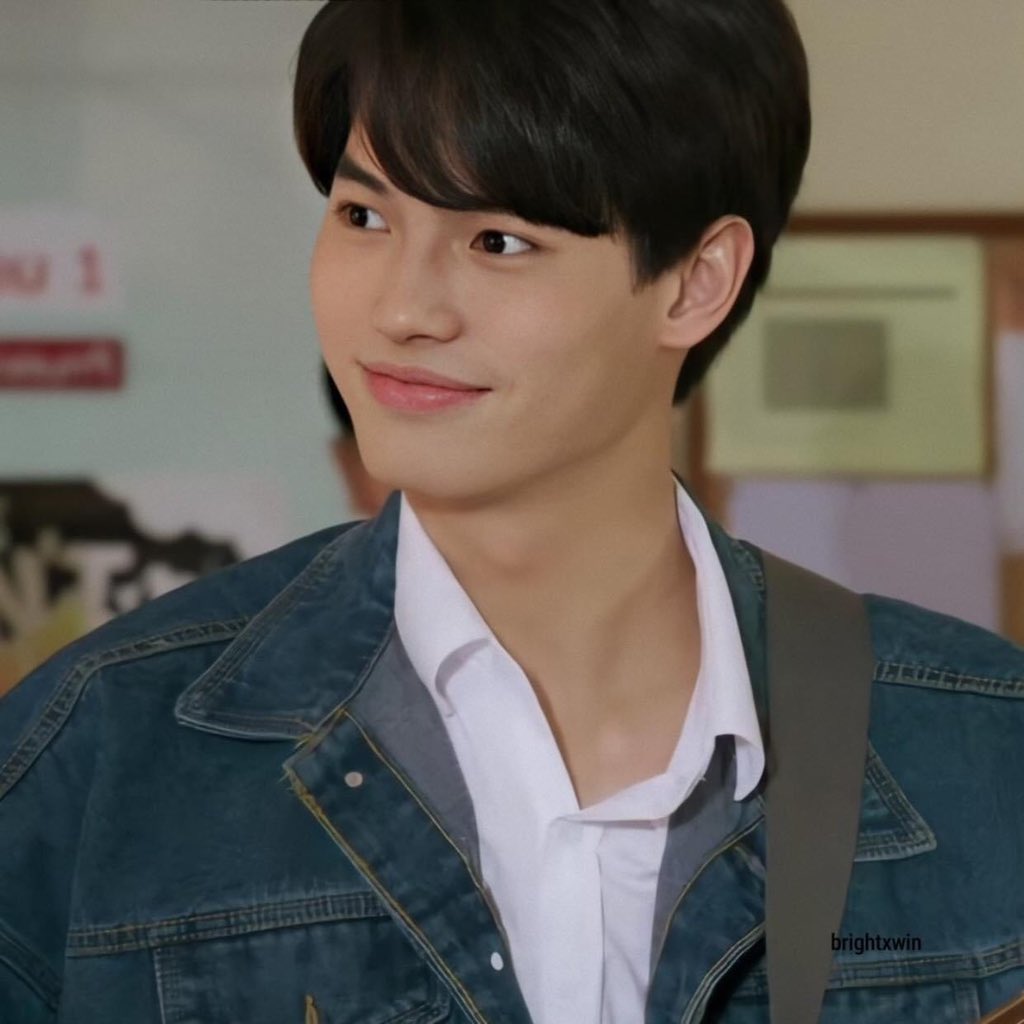 KannixBW's tweet photo. จะอยู่กับวินตลอดไป จะรักและคอยหวังดี คอยดูความสำเร็จของวินไปเรื่อยๆ วันนี้คนรักหนูเพิ่มมากขึ้นๆดีใจด้วยนะคะลูก 💚 #winmetawin #2MGrowWithWIN https://t.co/9ARrlmr3k2