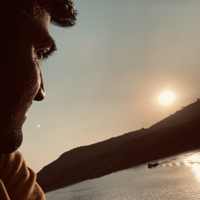 KnowledgeFloder's tweet image. #NewProfilePic