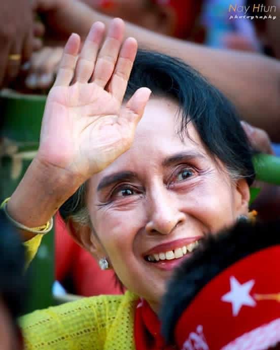 အမေ့ရဲ့အပြုံးတွေကိုပြန်မြင်ခွင့်ရမယ်ဆိုရင် ဒီတိုက်ပွဲကို ရဲရဲကြီးတိုက်ရဲပါတယ် 

#HearTheVoiceofMyanmar
#RespectOurVotes