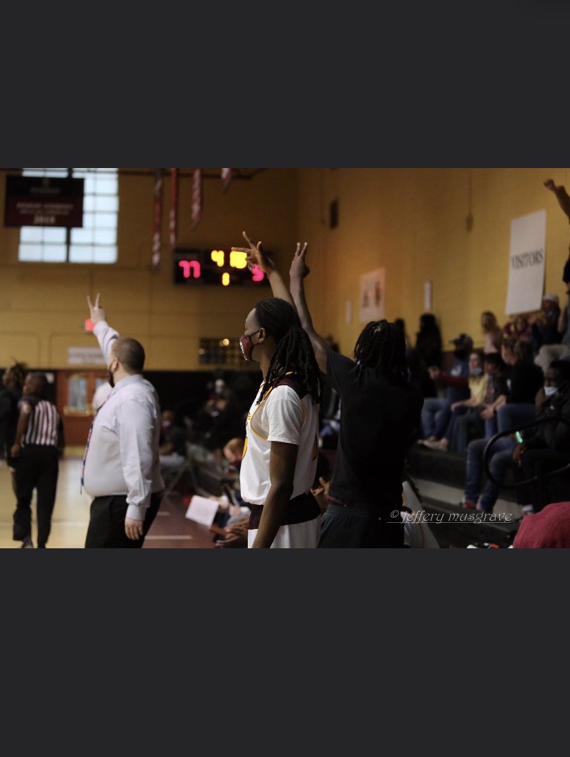 daniels_dishon's tweet image. “They Don't Know They Got To Be Faster Than Me To Get To Me” - @Drake