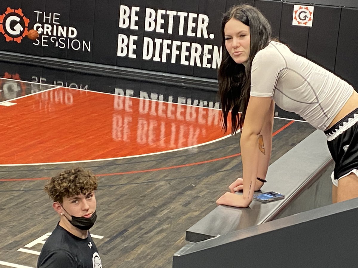 Kevin McCabe (@kevinmccabe987) on Twitter photo Centers of attention! <a href="/thegrindsession/">The Grind Session</a> AzHS hoop family royalty <a href="/PeppBasketball/">Pepperdine Men’s Basketball</a> commit <a href="/carson_basham/">Carson Basham</a> and lil sis @kennedybasham the nations top 2022 chillin <a href="/ThePHHacility/">The PHHacility</a> Centers of attention! <a href="/thegrindsession/">The Grind Session</a> AzHS hoop family royalty <a href="/PeppBasketball/">Pepperdine Men’s Basketball</a> commit <a href="/carson_basham/">Carson Basham</a> and lil sis @kennedybasham the nations top 2022 chillin <a href="/ThePHHacility/">The PHHacility</a>