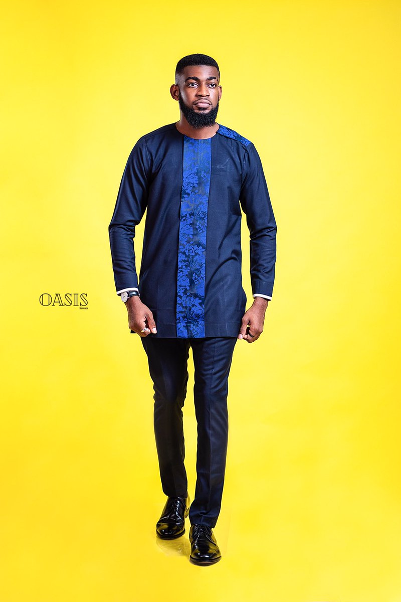 In your Tailored Hands outfit, you are not only confident in your style, but also in your walk, because eyes would definitely turn to look at you twice!

Get this outfit today! Dm and let’s hook you up! 
📸: <a href="/theeoasisstudio/">The Oasis Studio</a> 
#menswear