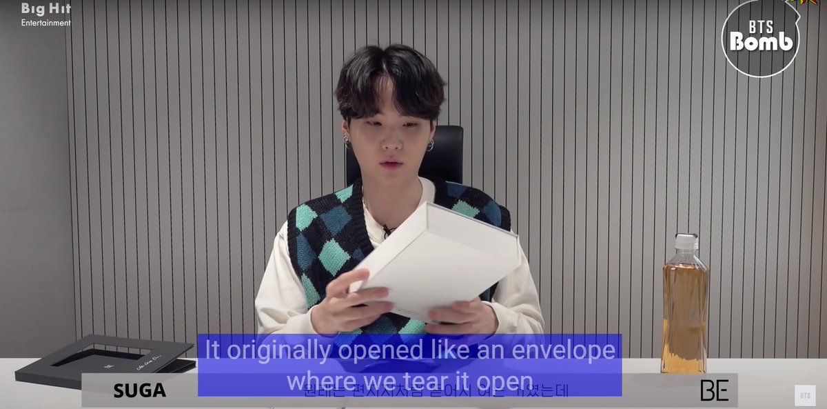 The final outbox works quite effectively as it does feel like a memory/treasure box that people keep to store all their memories over time. It can be customised and decorated, as BTS themselves showed in their videos.