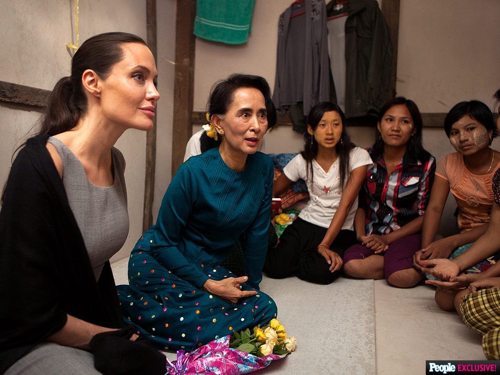 Don't let take into the darkness again!!! We want our leader back, she is the one and only for us.She is our leader,future,hopes and light.Our future depends on what we are doing now! Can you help and support us please 🙏🙆🏼‍♀️ @joliestweet #HearTheVoiceOfMyanmar
#RespectOurVotes