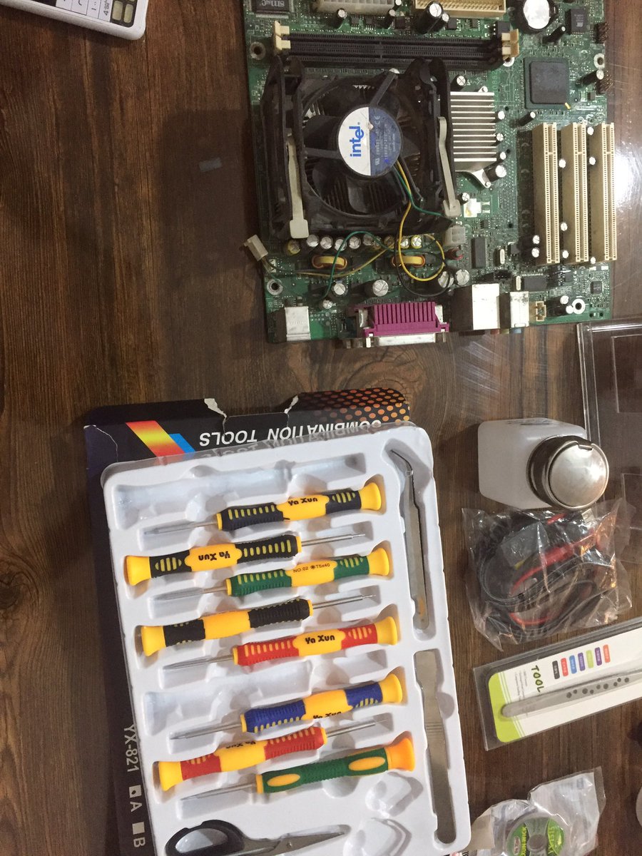 ArmisTech's tweet image. Solving hardware and software problems of computer and mobile for  women @ArmisTech.
#afghannews 
#Afghan 
#code 
#design
#TechnologyNews 
#WomenWhoCode 
#WordPress 
#womenempowerment 
#women 
#TechNews 
#Tech4All 
#Afghanistan 
#java
#photography