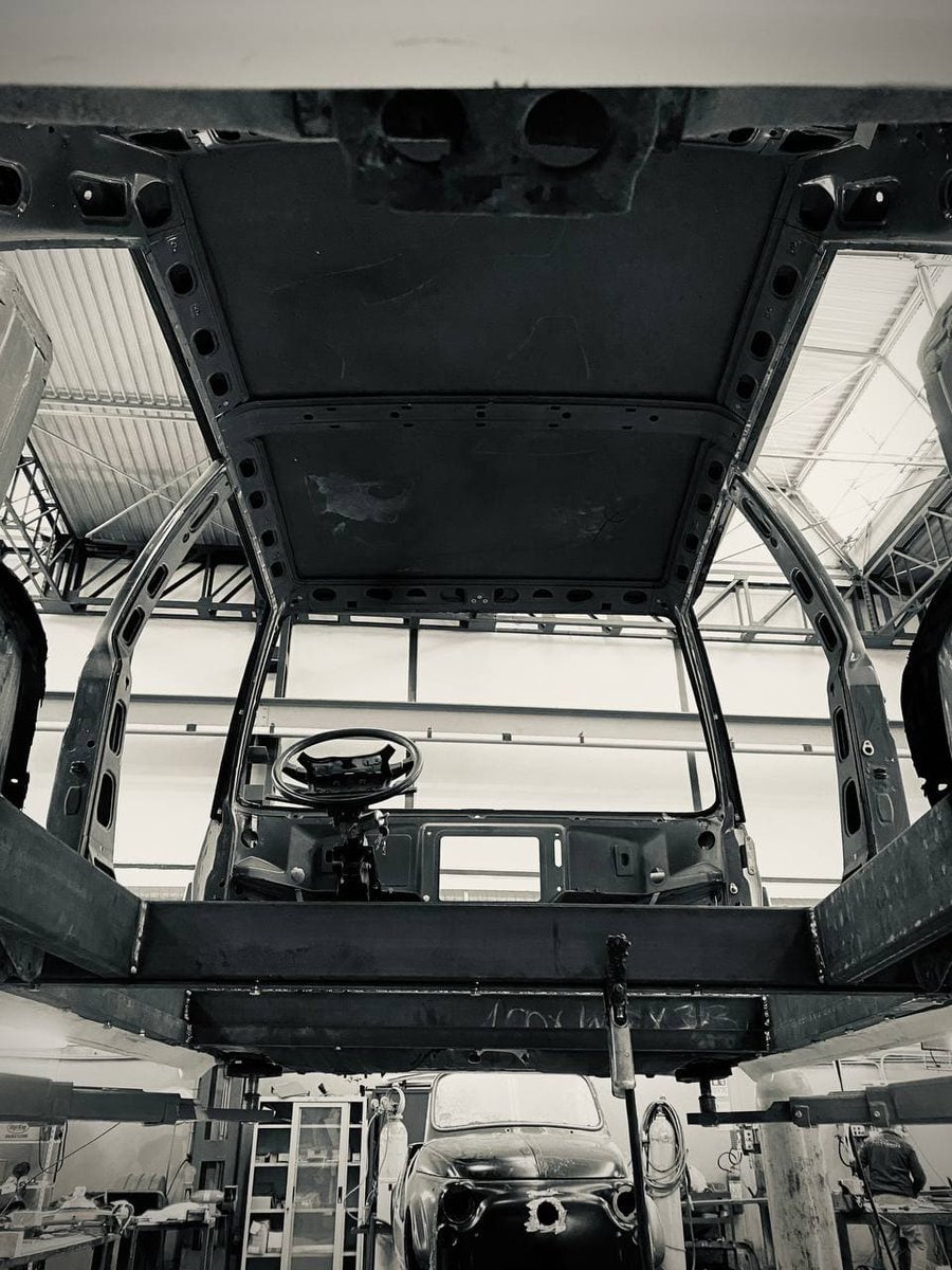 We find out and develop new spaces to allocate #battery packs ... working in progress!⚡💪

#batterypack #batteries #lancia #lanciadelta #lanciadeltaintegrale #electriclanciadelta #newtron #officineamarcord #retrofit #newtronenginnering #newtronsolutions #electricengine…