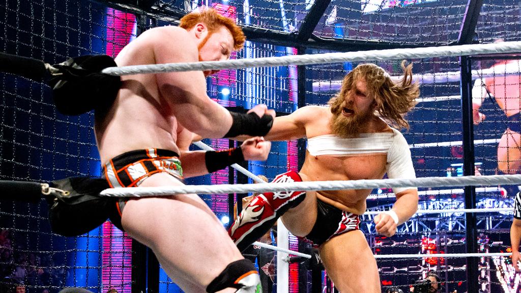 “Relive the World Heavyweight Title Elimination Chamber Match from #WWECham...