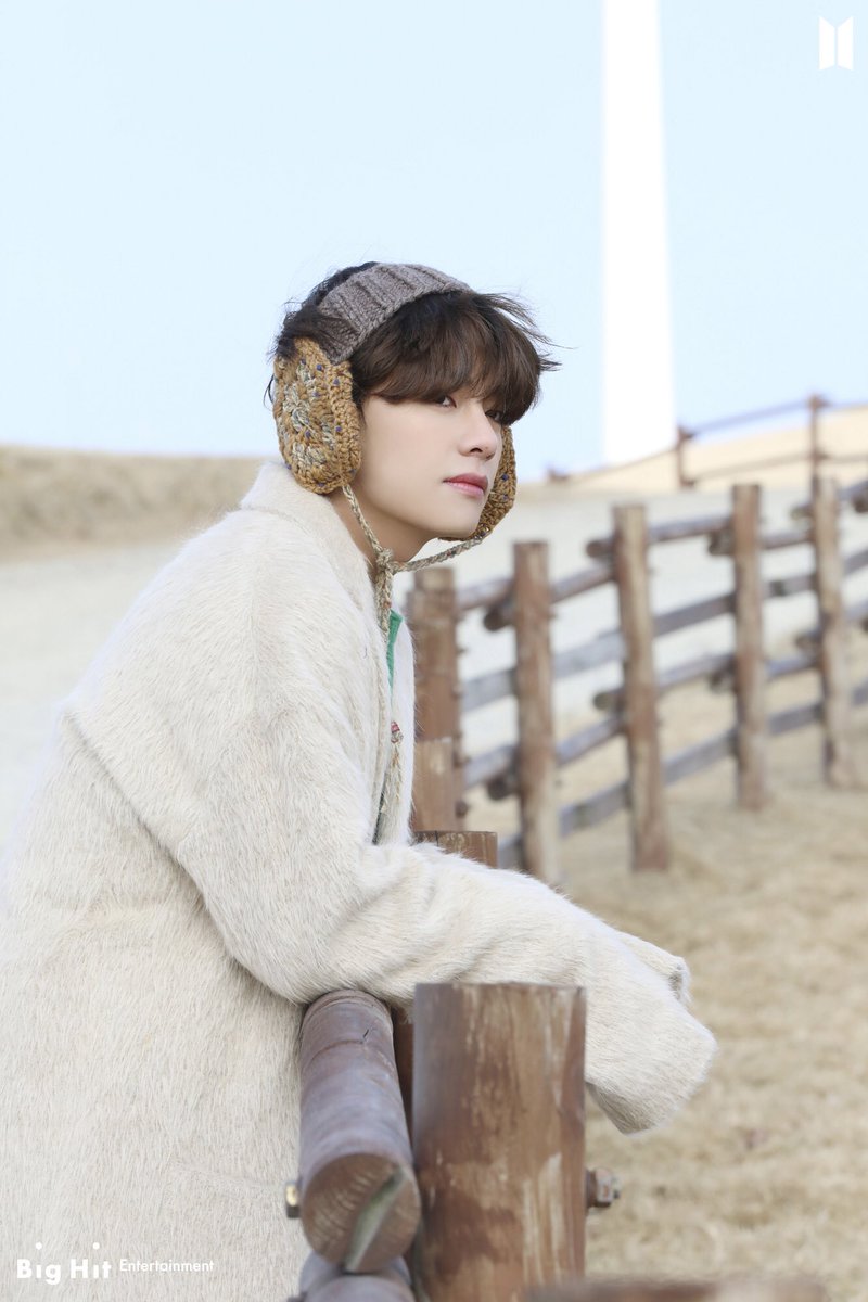 2021 Winter Package #BTS ❄️☃️ ① #뷔 #태형 #taehyung