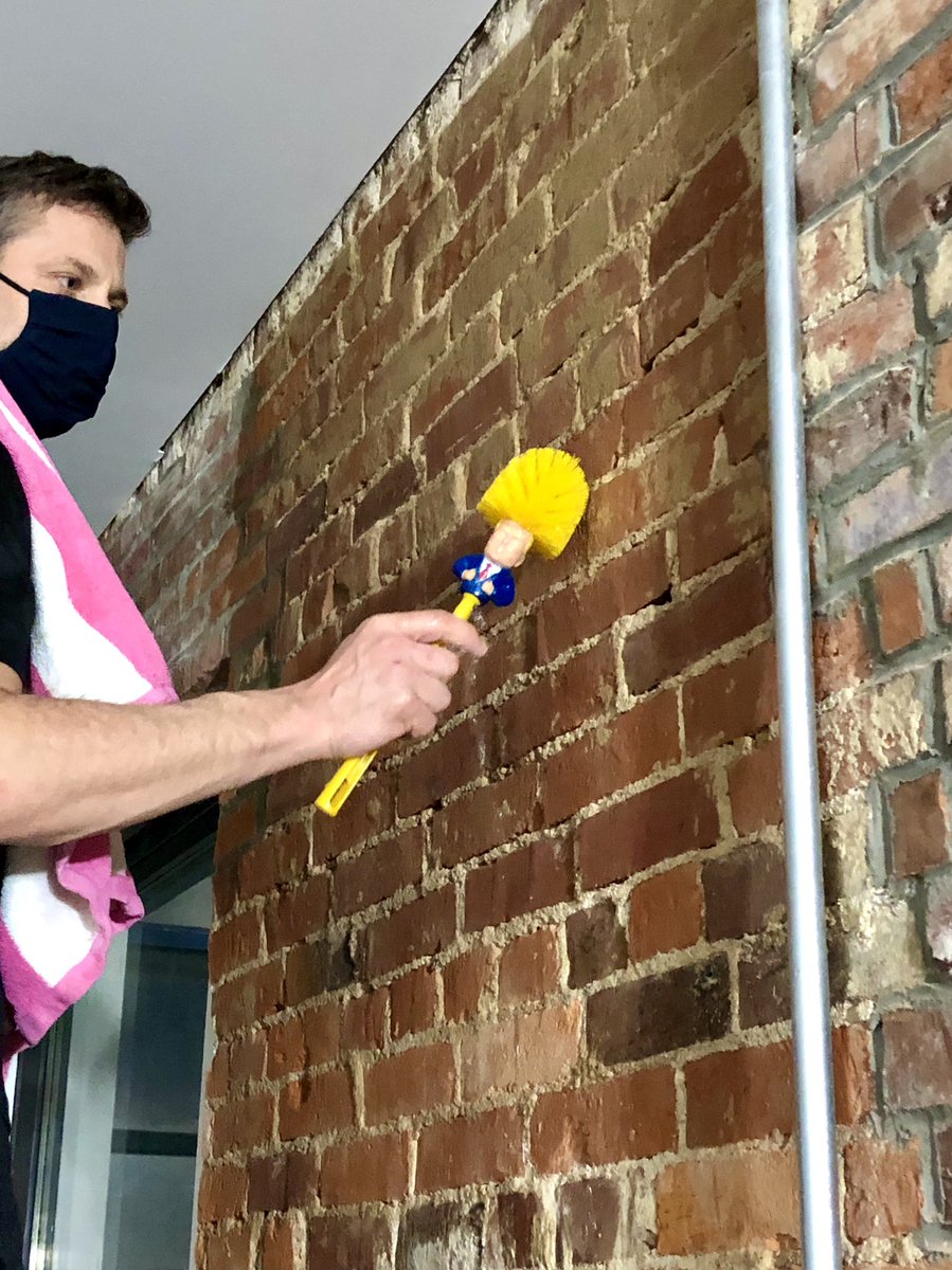 TwoFraysBrewery's tweet photo. Our bricks needed some love, and Jason works for beer and snacks. (After midnight his snacks rate increases to 1.5x.)
Looks great, right??? We are stoked on the improvement — and worried about sore arms tomorrow.
.
#pennavePGH
#garfieldPGH
#elbowgrease
#willworkforsnacks https://t.co/dXyZCq8Rtx