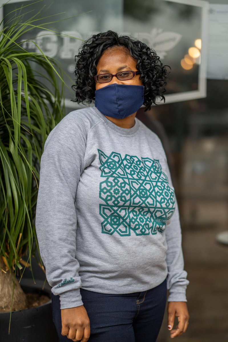thegrindza's tweet photo. I'm Bianca, I am a vibrant, energetic and an ambitious waitress with experience in delivering exceptional client service. A determined and highly organised  individual with strong work ethics. Clients will be impressed by my manner and tenacious approach! https://t.co/sjBaYPuA7I