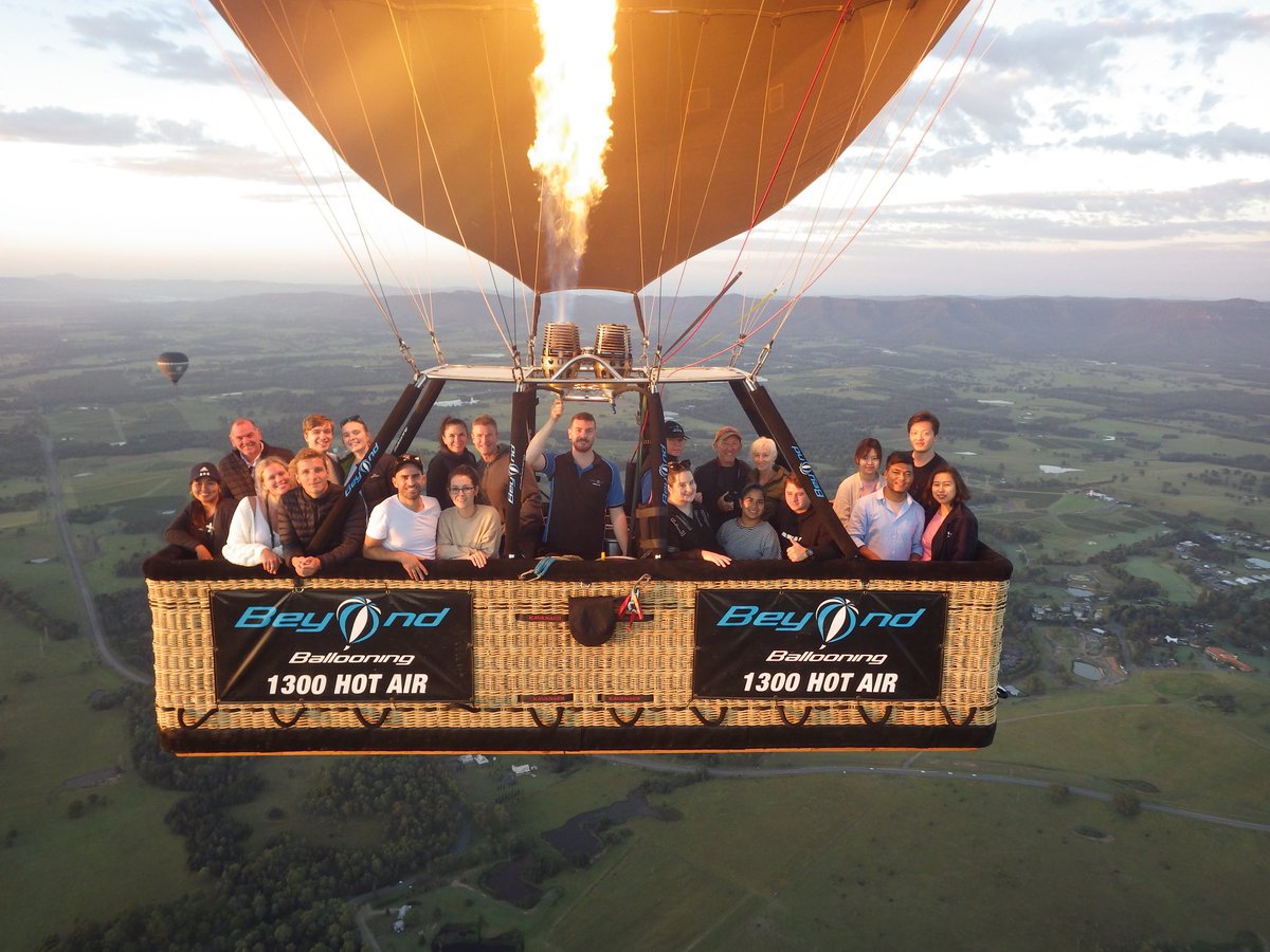 Flying high this morning 🎈 #beyondballooning #huntervalley