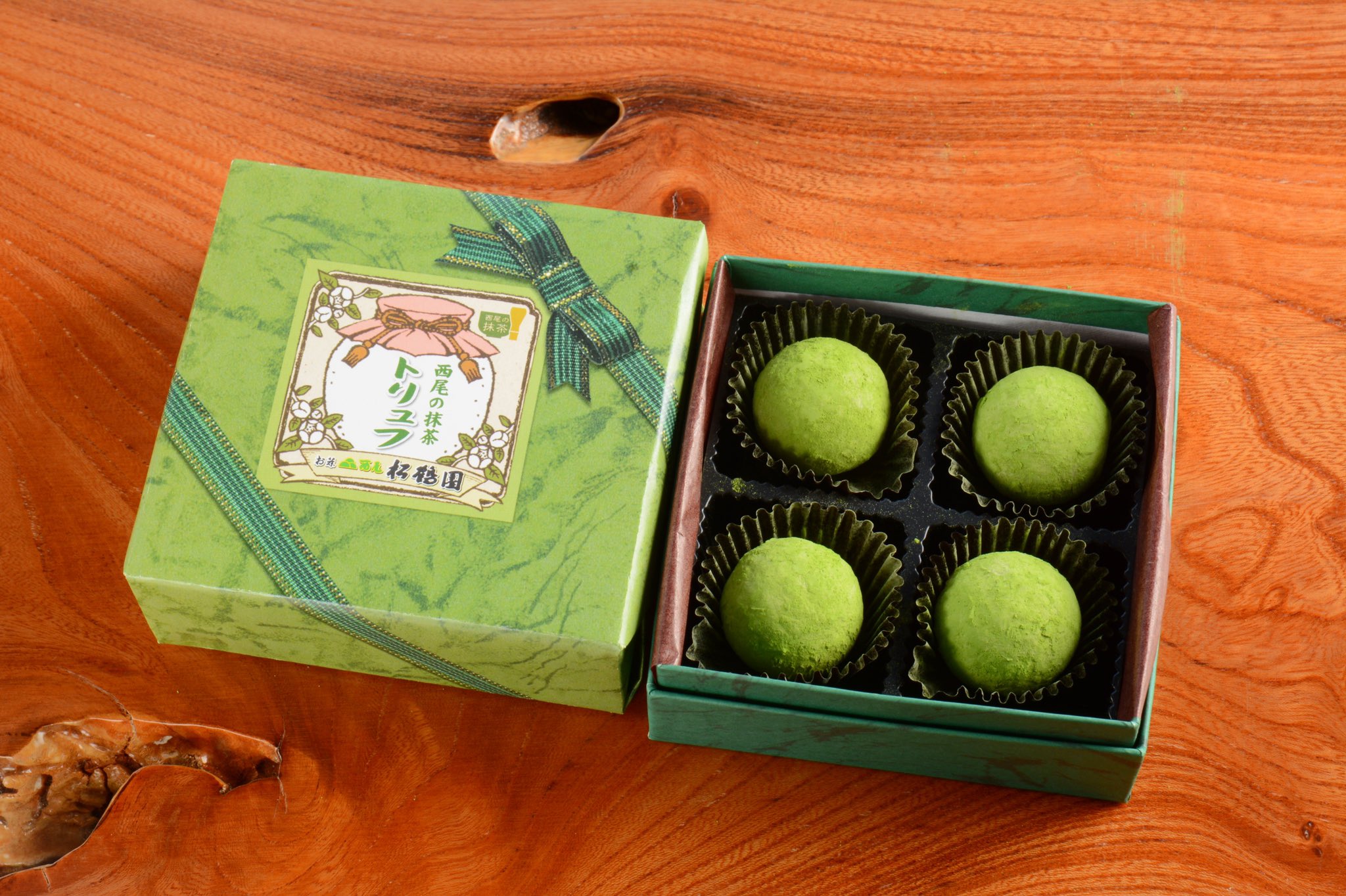 松鶴園 Shokakuen 松鶴園 抹茶トリュフ チョコレートに抹茶をコーティングしてあります 抹茶の風味が楽しめます バレンタインにもおすすめ 756より ホームページからも購入できます 松鶴園本店 抹茶 スイーツ 抹茶パフェ 西尾市 西尾の抹茶