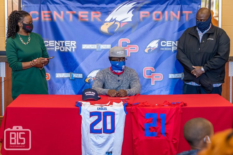 Officially An Sterling Warrior 💙❤️ 
 Birmingham ➡️ Sterling, Kansas
<a href="/SCWarriorFB/">Sterling College Football</a> <a href="/ChaseHansen71/">Chase Hansen</a> <a href="/CoachBates7/">George Bates</a> <a href="/DexPreps/">DexPreps</a> <a href="/CoachWilcox55/">Coach Brandon Wilcox</a> #DontFlinch