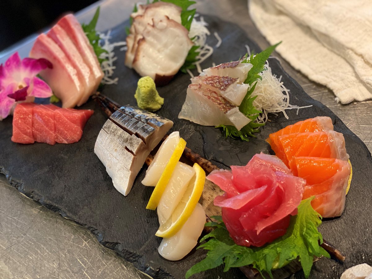 MorimotoMaui's tweet photo. Life is best when it's fresh. We serve only the freshest fish possible in all our dishes, like this sashimi combination. Let us serve you the best! https://t.co/utLvurkZsL