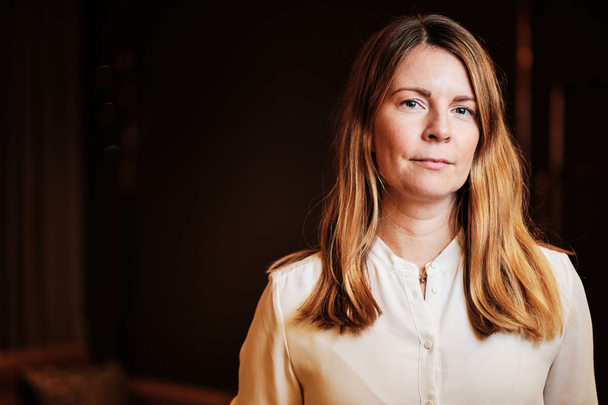 - Säkra upp platser inom gymnasiet, Yrkesvux och yrkeshögskolor. Sen måste man på allvar göra det lättare att yrkesväxla. I dag är det inte så lätt att skola om sig, säger <a href="/AmandaEkenman/">Amanda R Ekenman</a> i <a href="/dagensindustri/">Dagens industri</a> om bristen på installatörer
di.se/nyheter/kompet… #skills4climate #utbpol