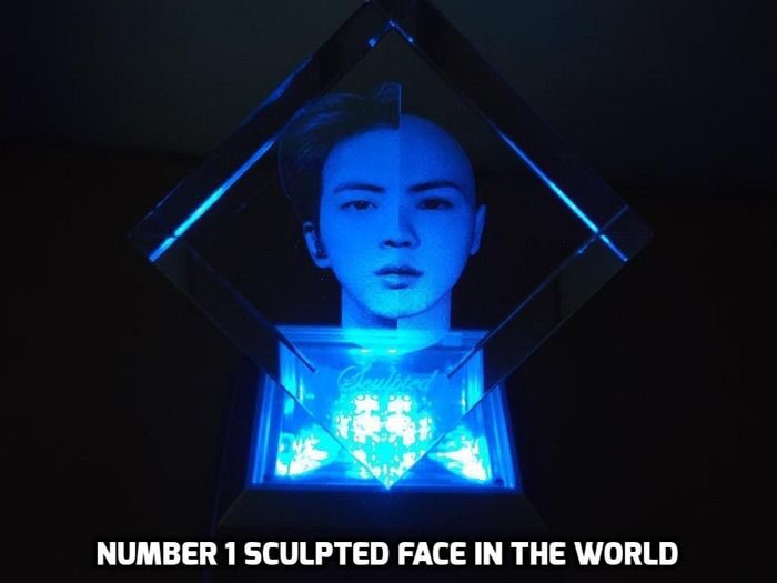 tangJINjaemx's tweet photo. 2018: Seokjin's face 1:1.6.1.8 was considered as the "golden ratio"

2019: "BTS' Jin has been selected as the #1 Sculpted Face.

2020: World's Most Perfect Male Face

2021: "Kim Seokjin is the 'Top male God Beauty of the World' according to scientific research"

#방탄소년단진 https://t.co/CWz2XTtI9A