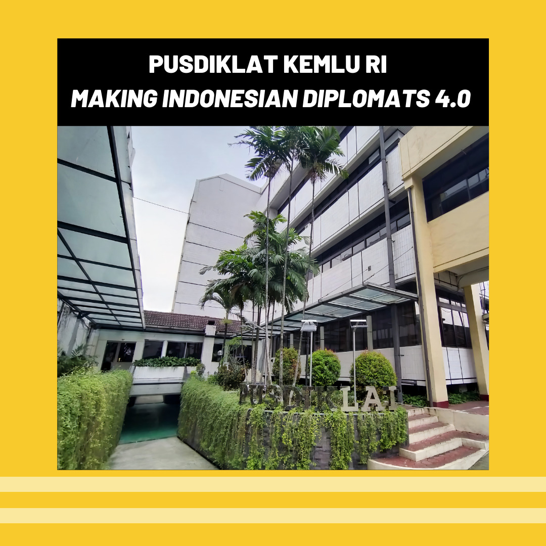 1. Pernah mampir ke kompleks Pusdiklat Kemlu di Jl. Sisingamangaraja? Pasti melihat tulisan Wisma Mr. Ahmad Soebardjo. Siapakah beliau? 
Mr. Soebardjo merupakan Menteri Luar Negeri RI pertama yang dilantik pada tanggal 19 Agustus 1945.
