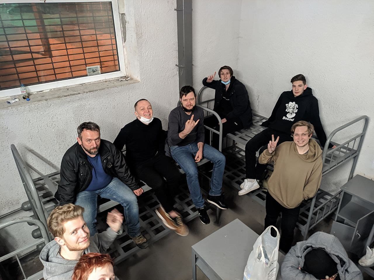 EtXfEJHXMAA9GOc?format=jpg&name=large