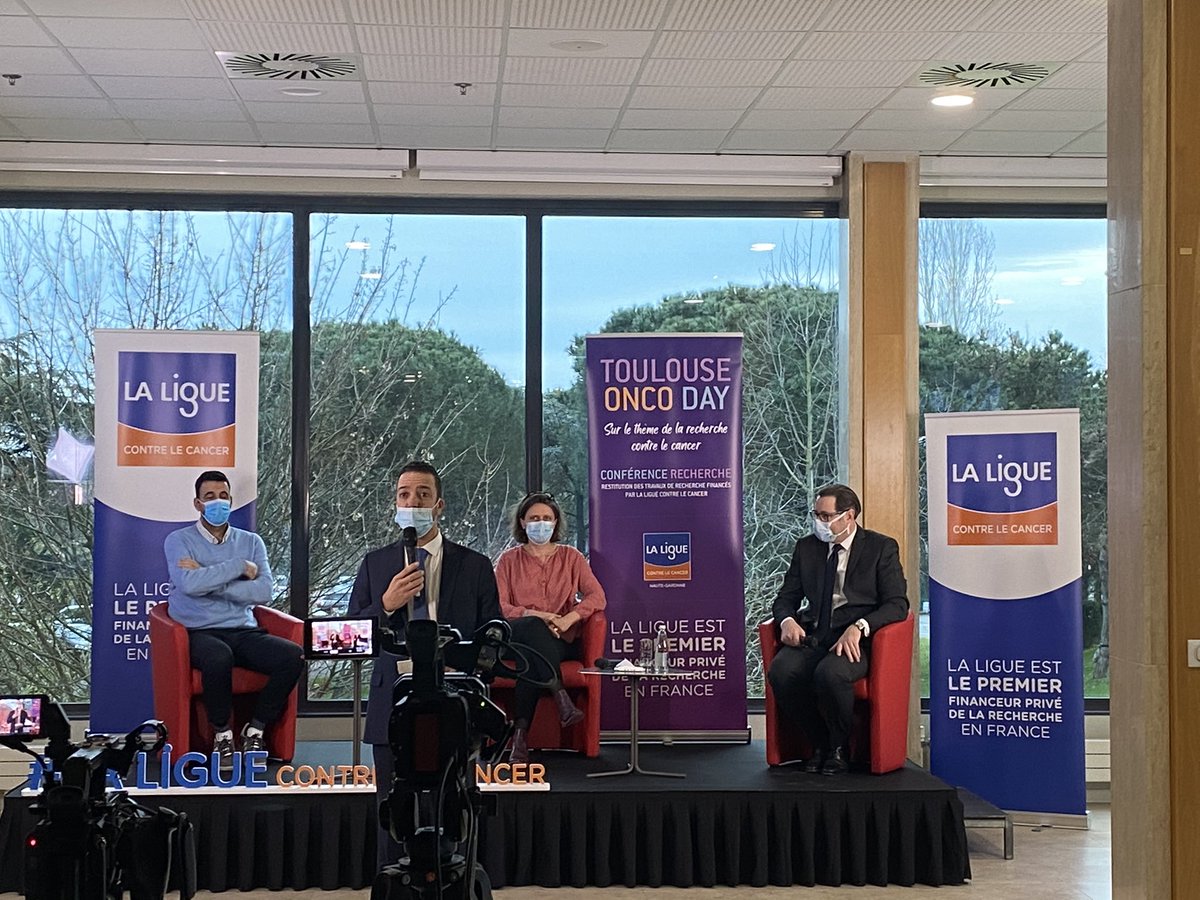 Liguevscancer31's tweet photo. #toulouseoncoday 1ère à Toulouse conférence en live sur les réseaux sociaux Prise de parole Dr Annie Brouchet Président de la Ligue 31 @laliguecancer @axelkahn https://t.co/vTDmoruGMF
