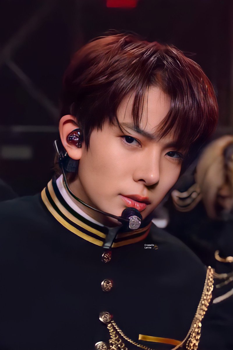 a thread of heeseung ─ but as you keep scrolling he gets older