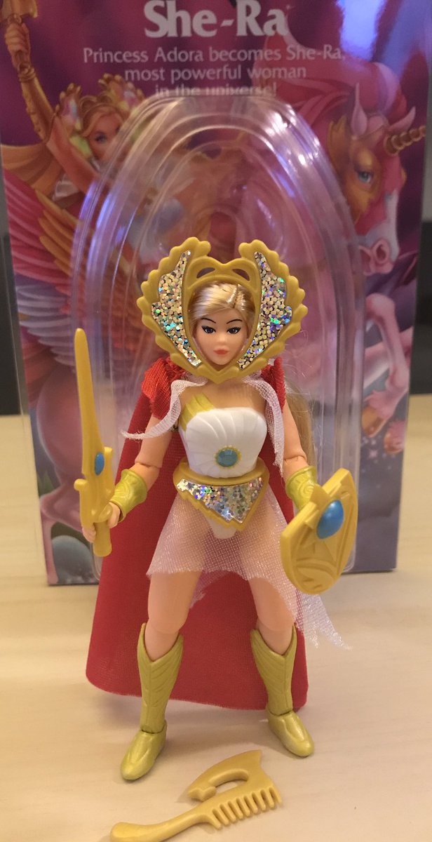PlanetEternia's tweet photo. #PowerCon2020 Exclusive #MotUOrigins #PrincessofPower 35th Anniversary #SheRa https://t.co/CX5GHMBwuV