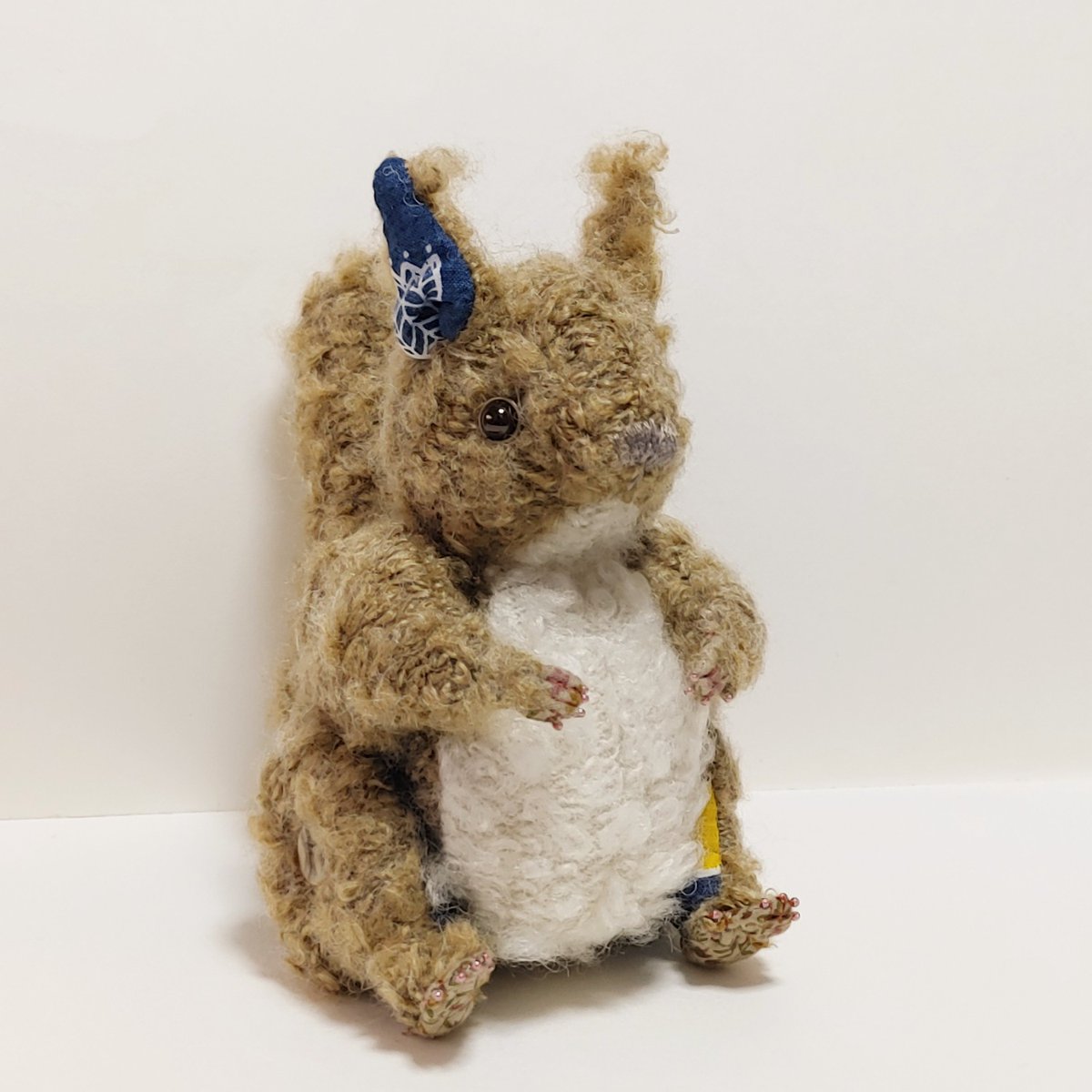 花潜り 食べるの神様展 本日21時から販売するぬいぐるみです クミンは間に合いませんでしたが気の良いリスです リスのぬいぐるみ 14 000円 T Co Rvhxj7icmm