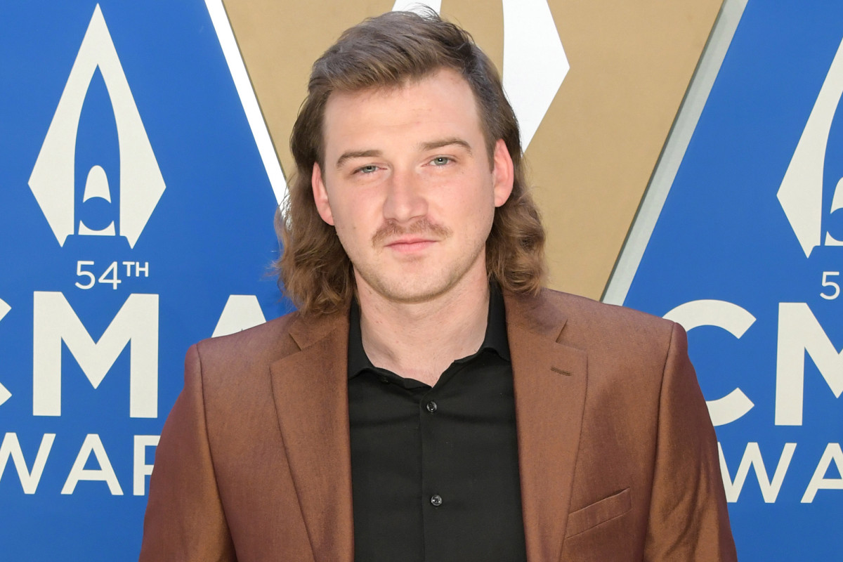 Morgan Wallen apologizes for using N word