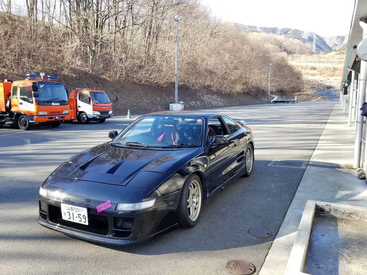 Jabbit 935turbo Naのmr2で富士ショート35秒5 とにかく走るのが楽しい車です Aパドックになんか見たことあるテッツァ居た気がするんだけど横浜ナンバーだったっけ 笑 Jabbit 935turbo Naのmr2で富士ショート35秒5 とにかく走るのが楽しい車です Aパドックになんか見たことあるテッツァ居た気がするんだけど横浜ナンバーだったっけ 笑