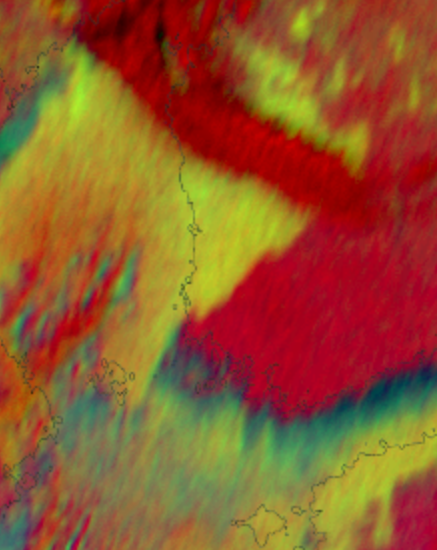 meteorologit's tweet image. Sateliittikuvassa näkyy #pilvi, joka peittää Pohjanmaan ja Satakunnan. Kokonaispilvisyyttä kuvaavat ympyrät, joista tummat symboloivat pilvistä, valkoiset selkeää. 
Pilvihavainnon vieressä näkyy lämpötila. Selkeällä alueella #pakkanen on selvästi kireämpää. 🥶