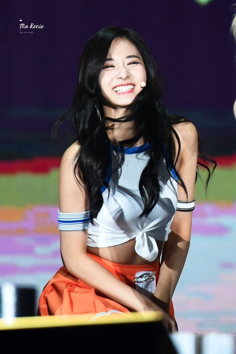 Chou Tzuyu: Adored by Everyonea thread;   #쯔위   #TZUYU   #ツウィ   #子瑜   #จื่อวี