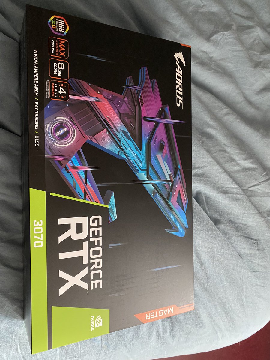 Merci <a href="/TopAchat/">TopAchat</a> reçu en tant est en heure même avant le reste de la config !