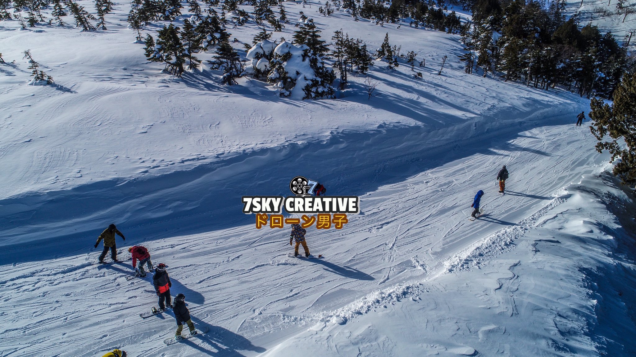 ドローン男子 7skycreative 4k かぐらスキー場 紹介 ドローン空撮 スノーボード 山頂と絶景のゲレンデ Drone Snowboard Japan 再オープンまでお待ち下さい かぐらスキー場がまたのお越しをお待ちしております フル 高画質 T Co 77dikegkys