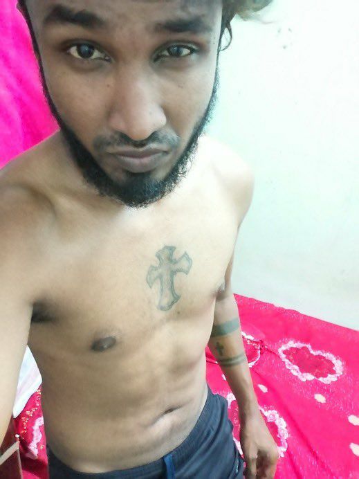 Kaamadevan3's tweet photo. @arunassravi  machi ingge paaru nambe straight aambale https://t.co/dEyKTJ1X5B