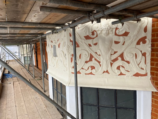 .<a href="/BromleyCivic/">BromleyCivicSociety</a> just provided us with this picture of restored pargetting on <a href="/RoyalBellHotel/">The Royal Bell, Bromley</a>