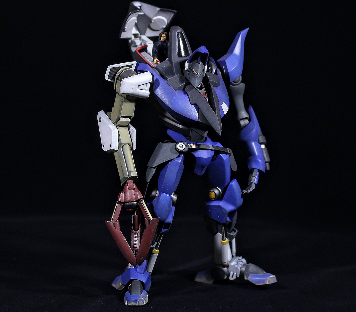 ちいた 紅蓮弐式のオリジナルカラー 簡易輻射波動腕はスクラッチ 1 35 のプラモならミリタリーっぽく出来るのでは と思ったけど1 35のフィギュアを乗せられず1 48のフィギュアがギリギリ乗るサイズだった コードギアス Geassp コードギアス復活 ちいた 紅蓮弐式のオリジナルカラー 簡易輻射波動腕はスクラッチ 1 35 のプラモならミリタリーっぽく出来るのでは と思ったけど1 35のフィギュアを乗せられず1 48のフィギュアがギリギリ乗るサイズだった コードギアス Geassp コードギアス復活